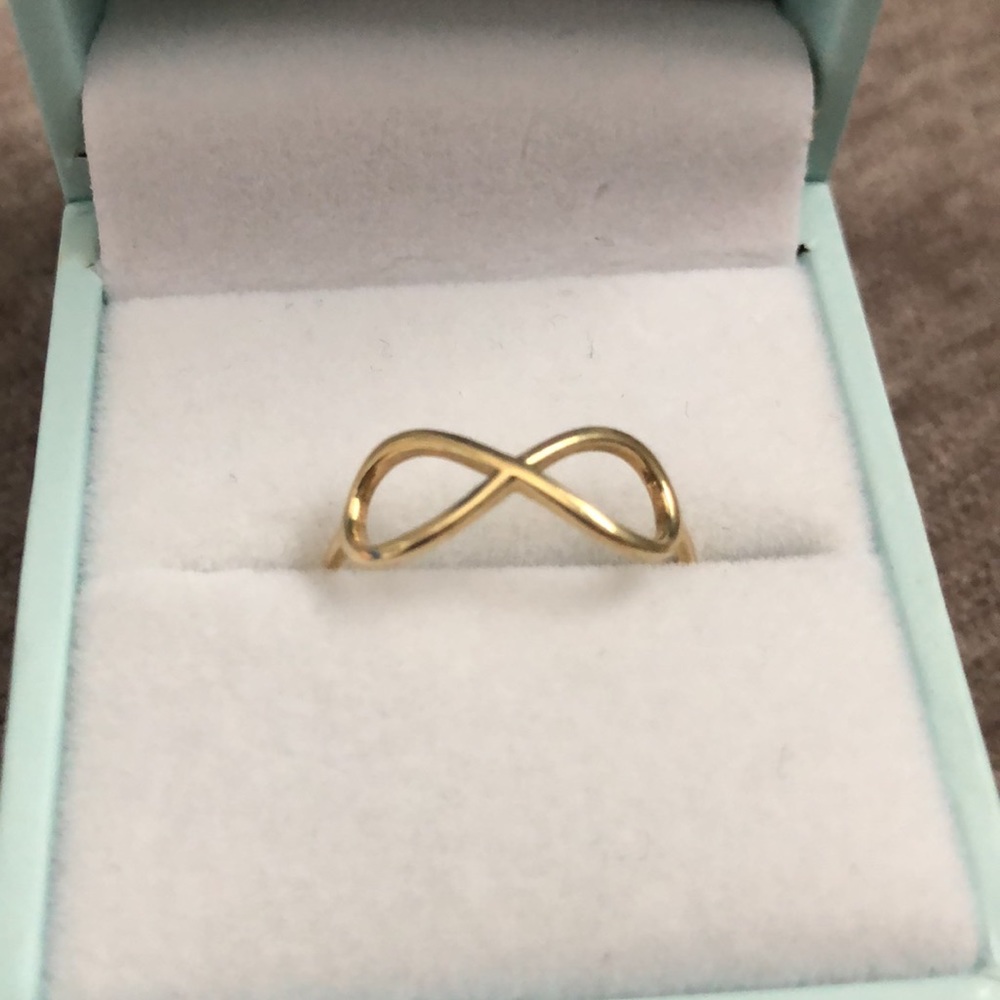 10k Gold Eternity ring Michael Hill